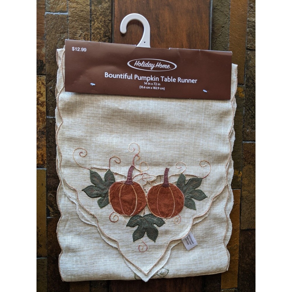 NWT HOME WEAR HOMEWEAR Bountiful Pumрkin Table  Runner 14"X 72" Polyester New